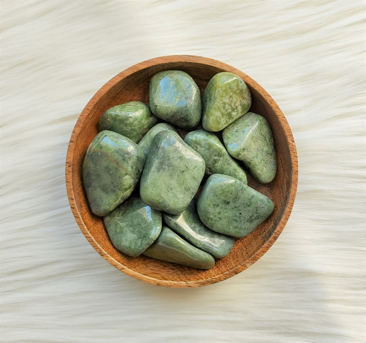 Vésuvianite - Pierre Roulée