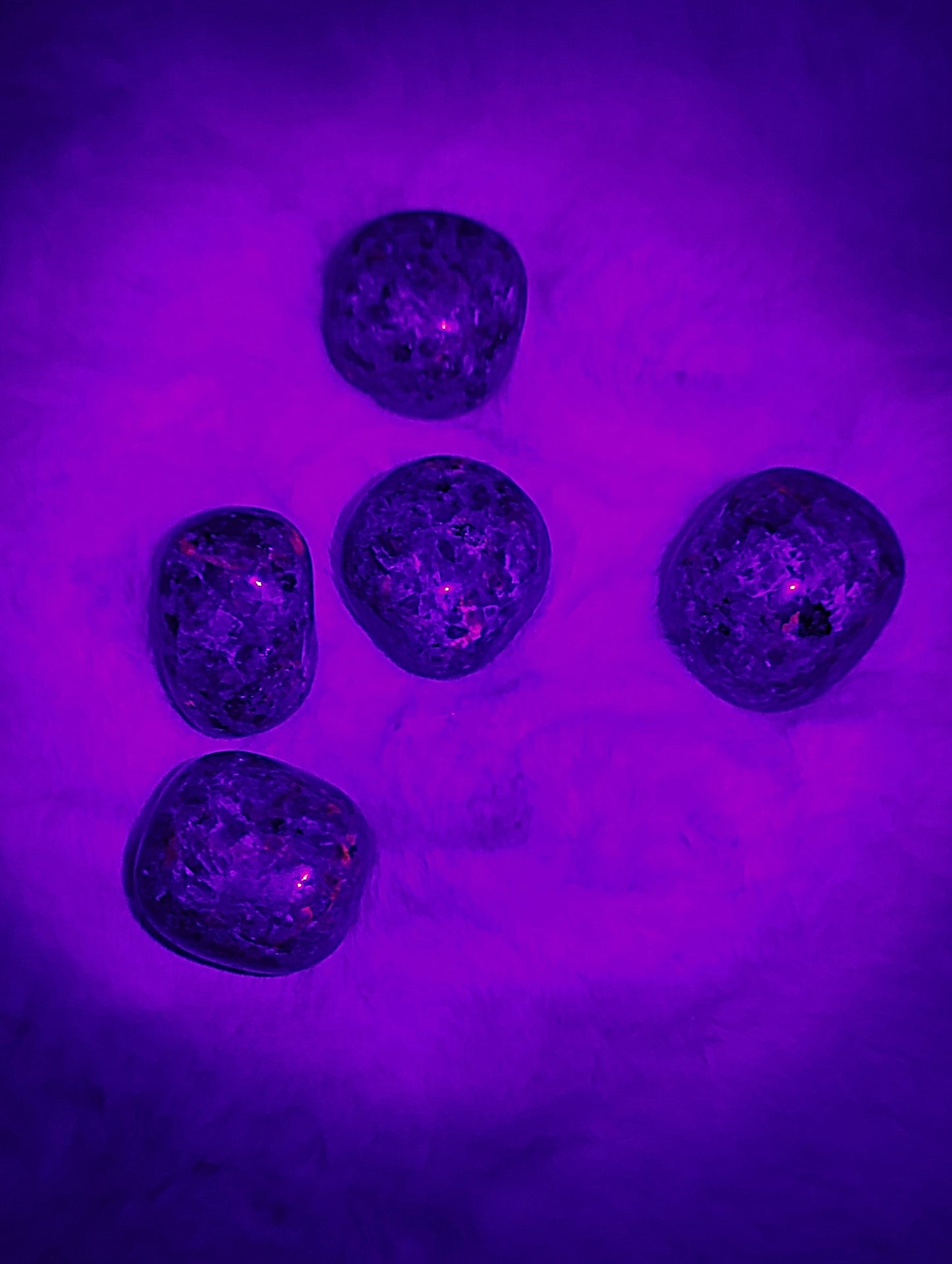 Yooperlite - Pierre Roulée