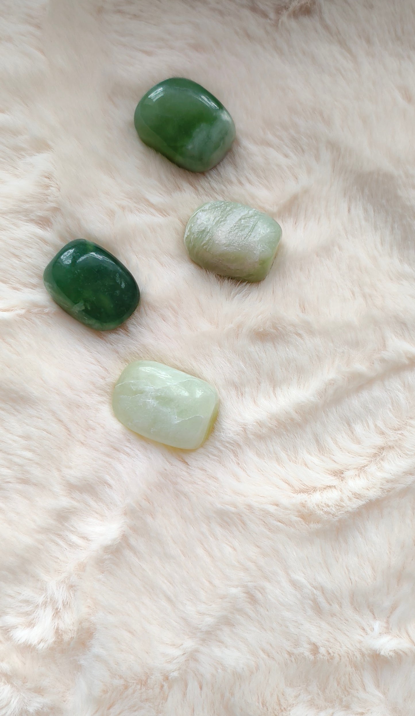 Jade Vert - Pierre Roulée