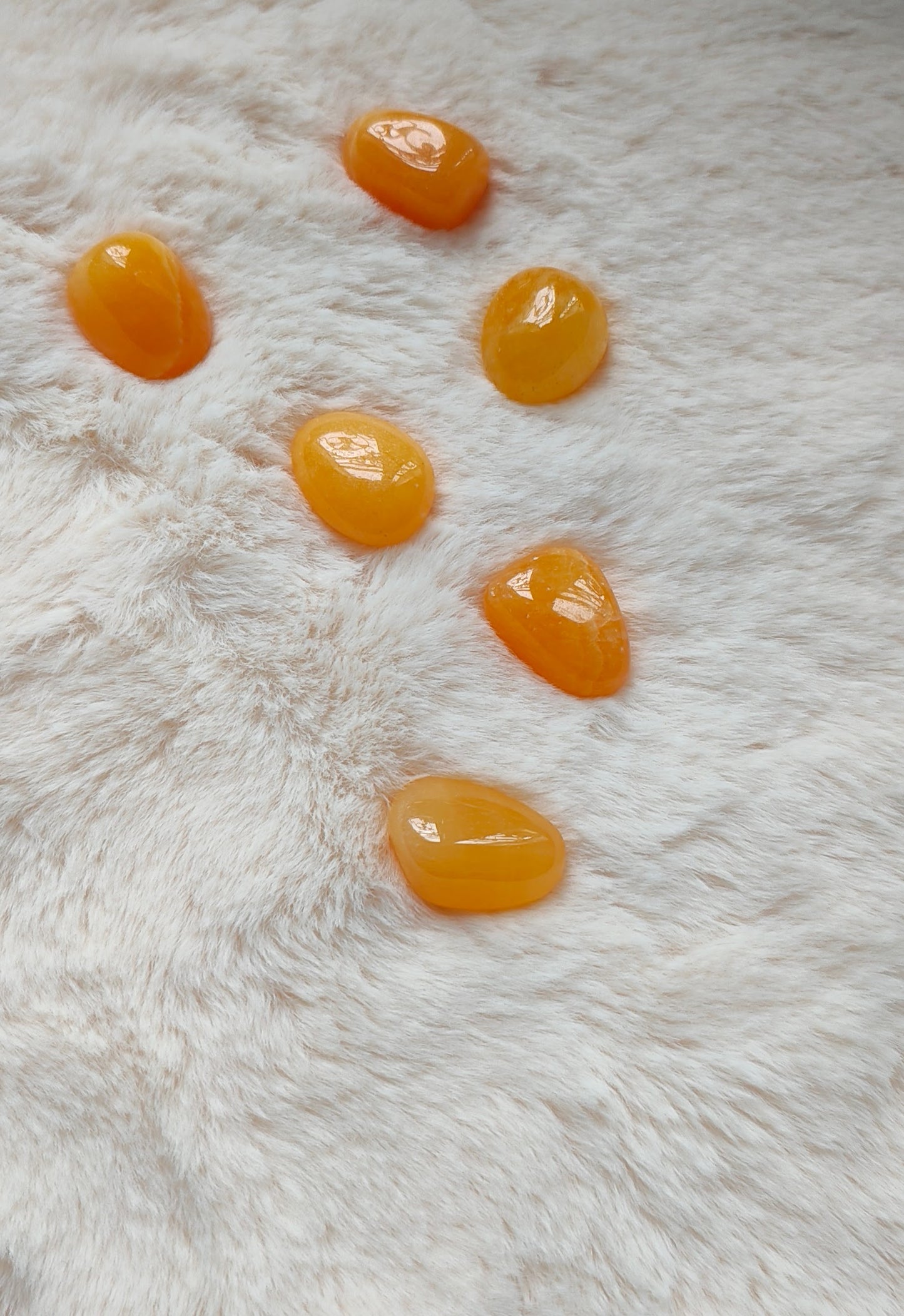 Calcite Orange - Pierre Roulée