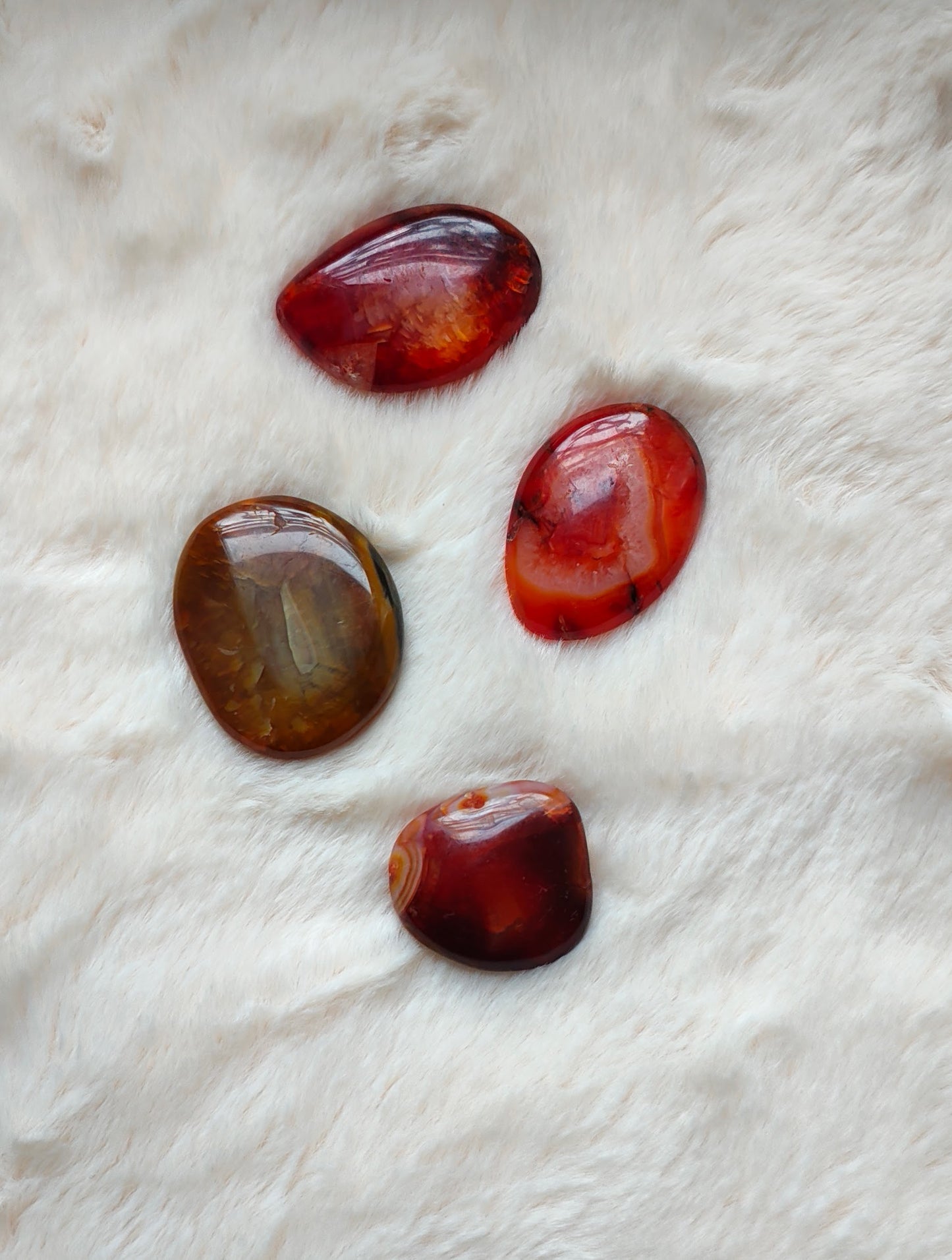 Cornaline - Pierre Plate