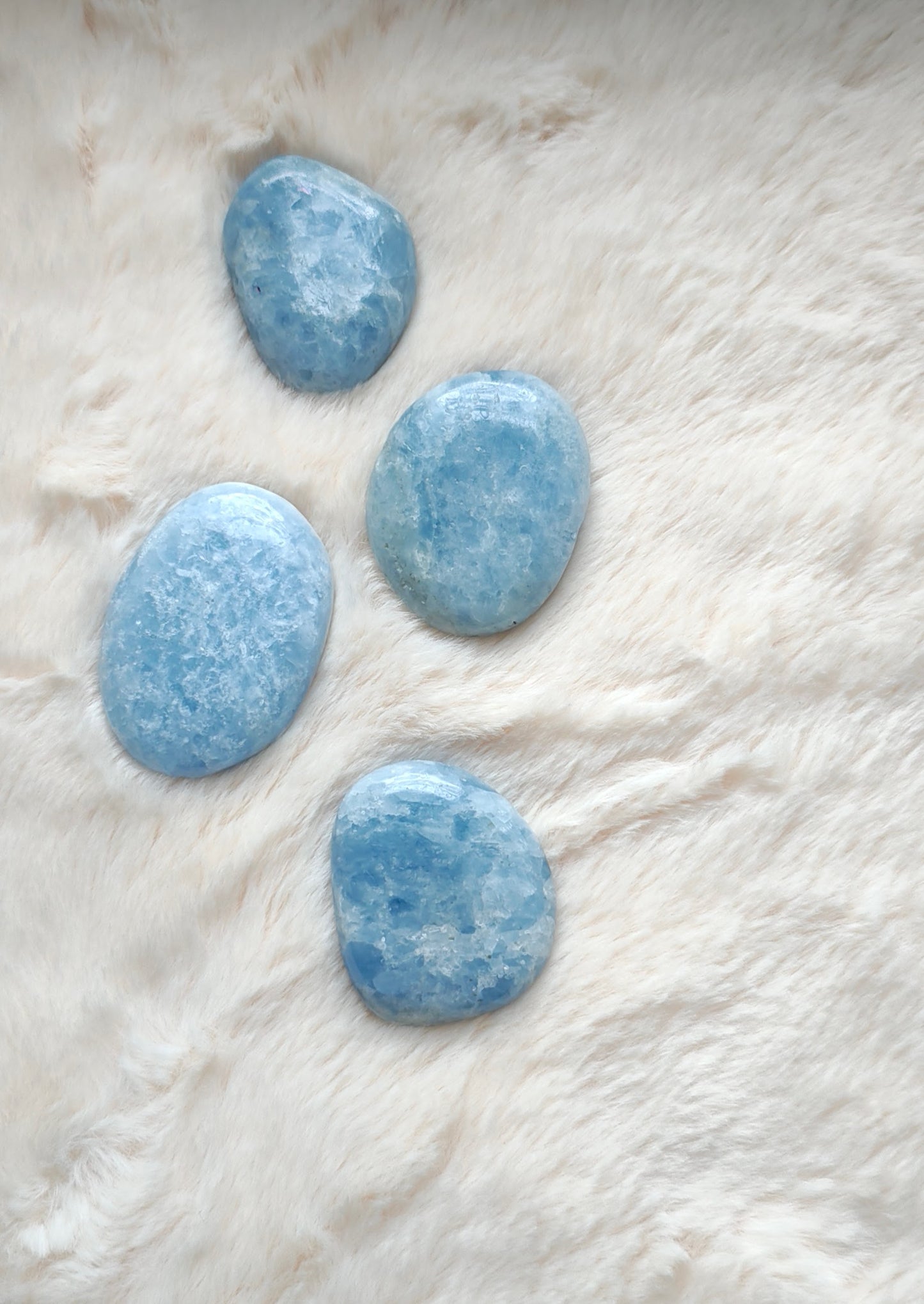 Calcite Bleue - Pierre Plate