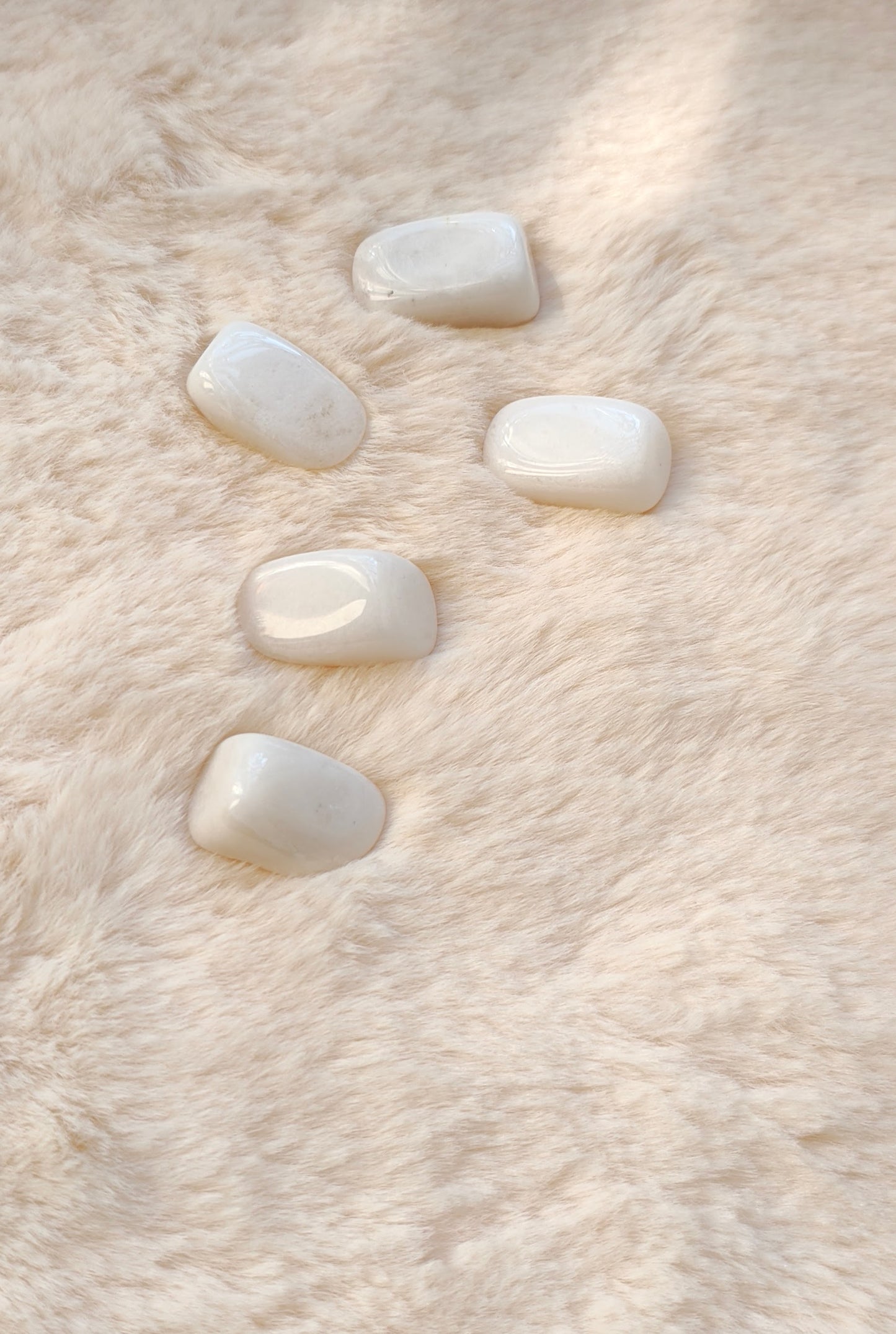 Jade Blanc - Pierre Roulée