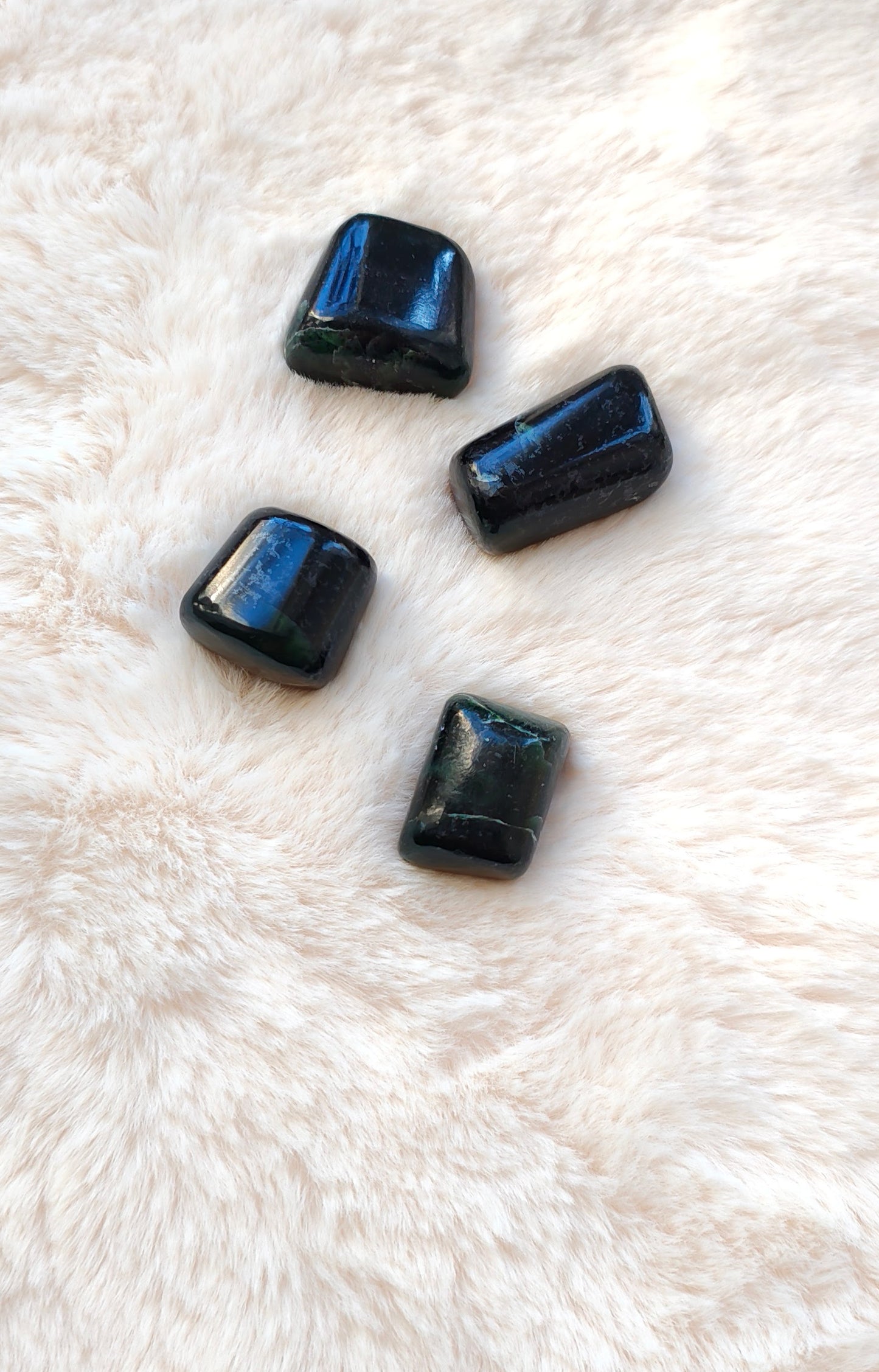 Jade Néphrite - Pierre Roulée