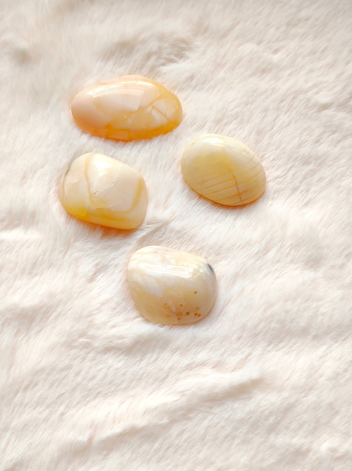 Opale Jaune - Pierre Roulée