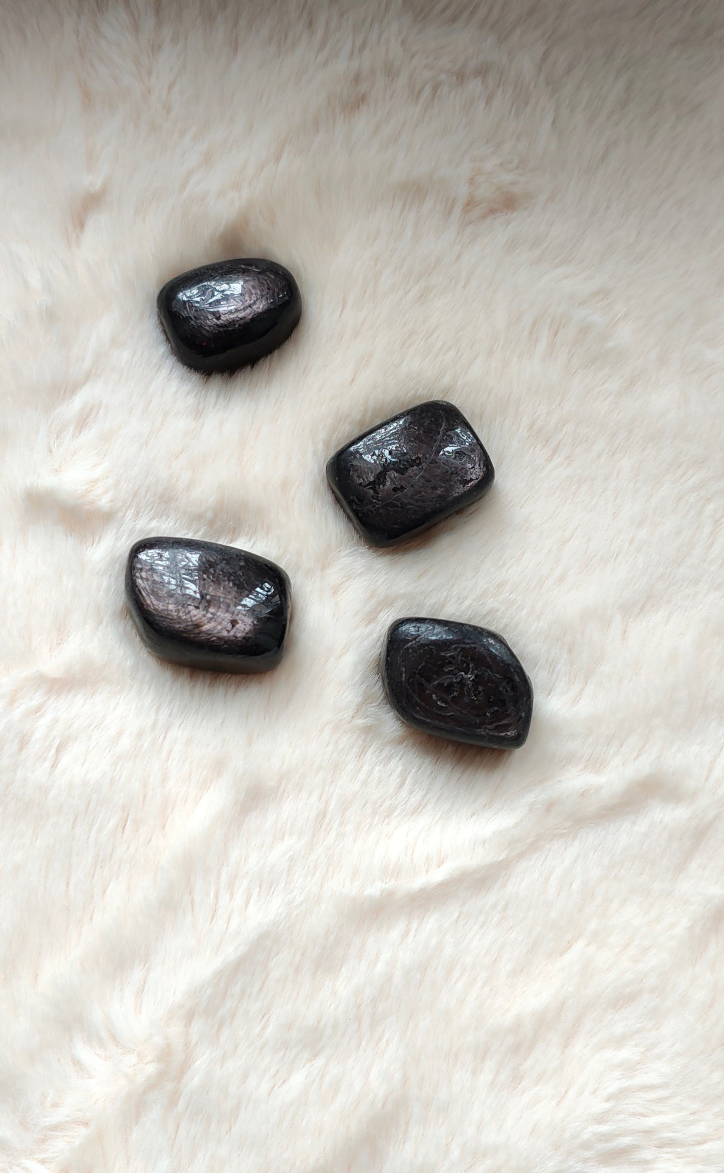 Hypersthène - Pierre Roulée