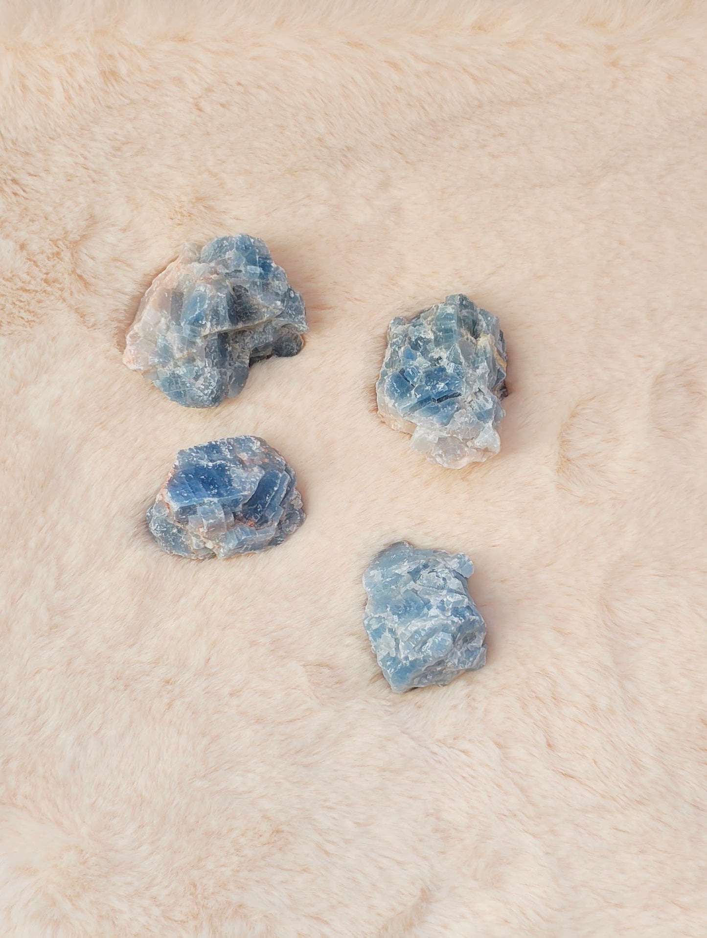 Calcite Bleue - Pierre Brute