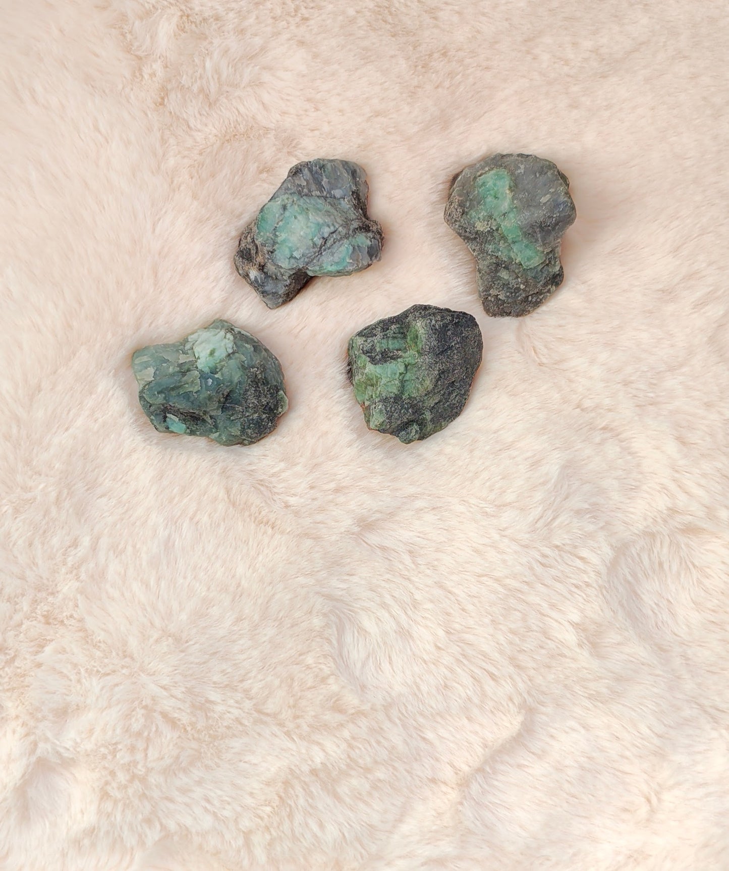 Emeraude - Pierre Brute