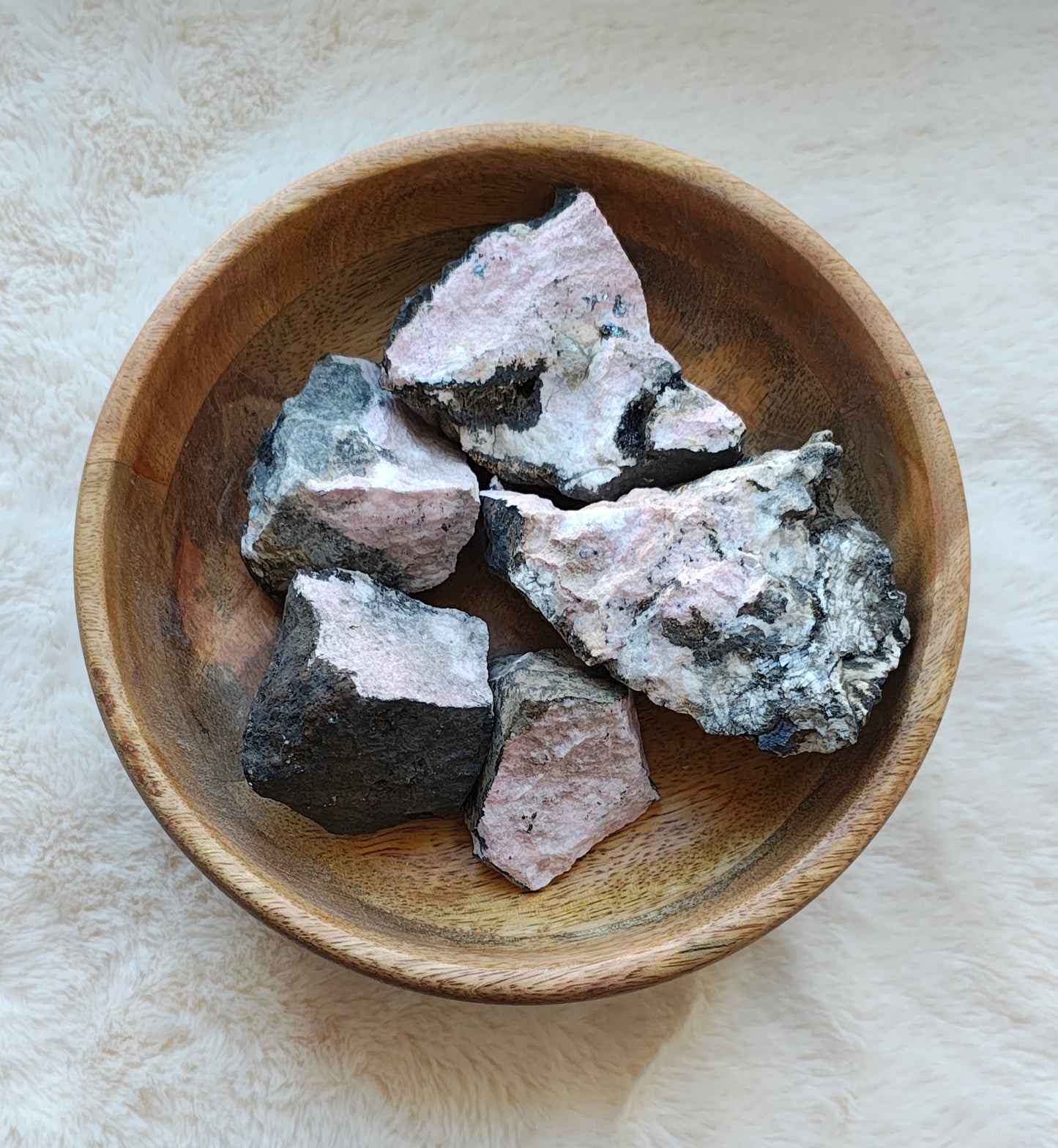 Rhodonite - Pierre Brute