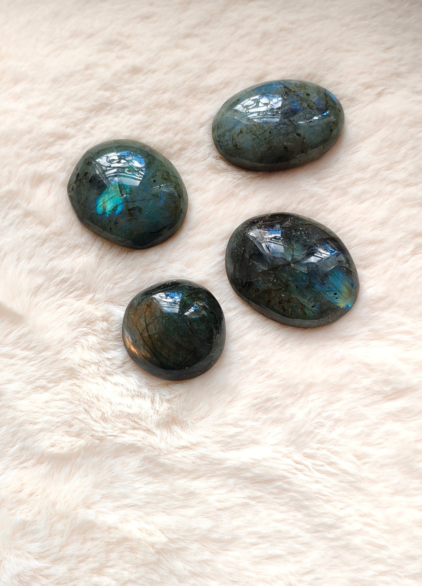 Labradorite - Pebble