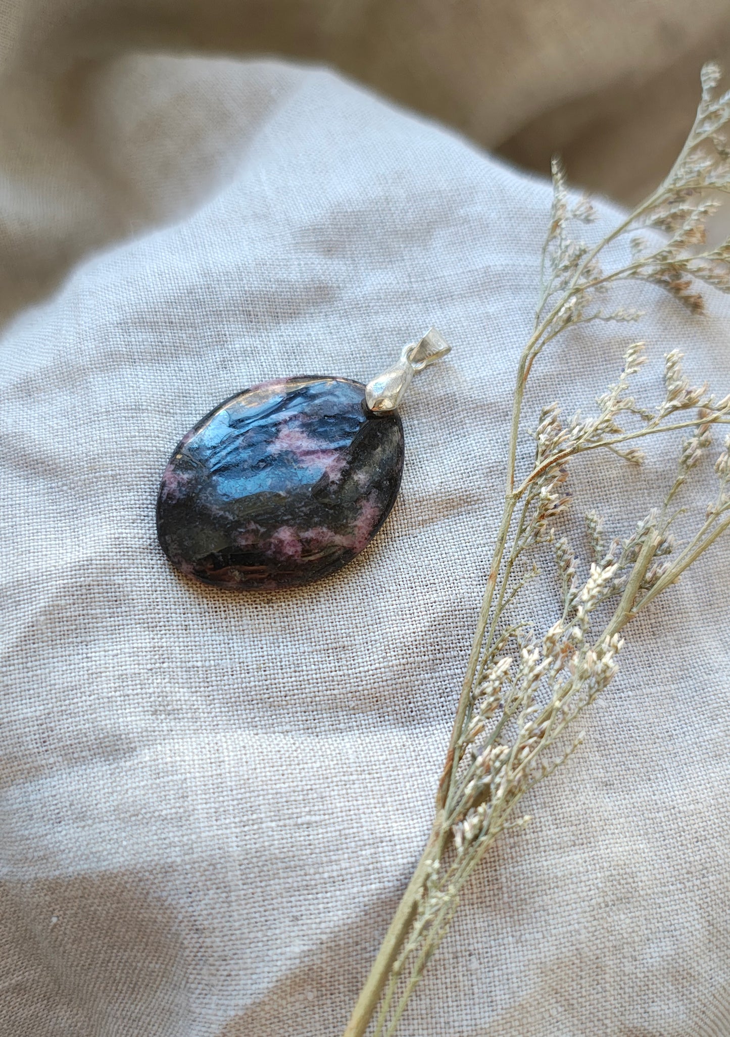 Rhodonite - Pendentif - Modèle B