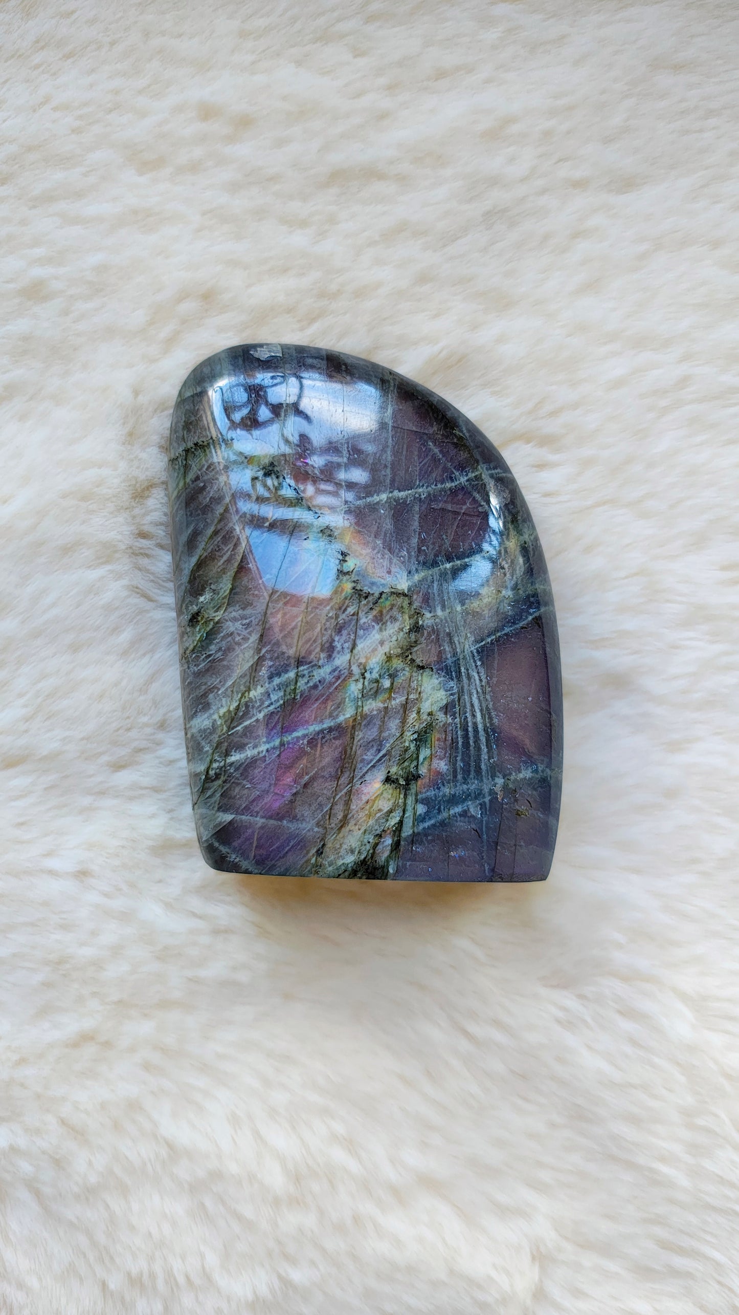 Labradorite Violette - Forme Libre - Modèle 357