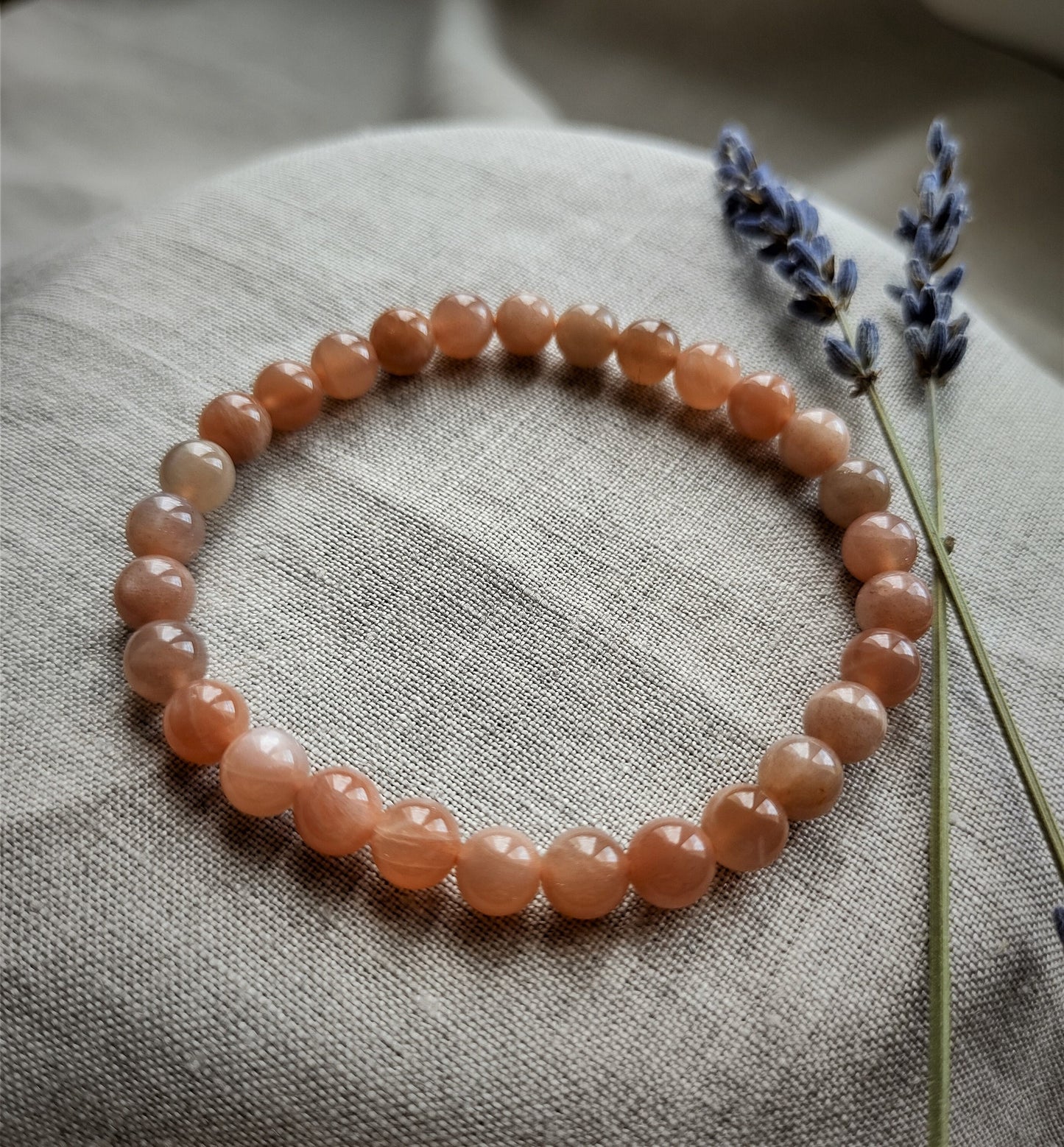 Pierre de Lune - Bracelet Boule 6mm