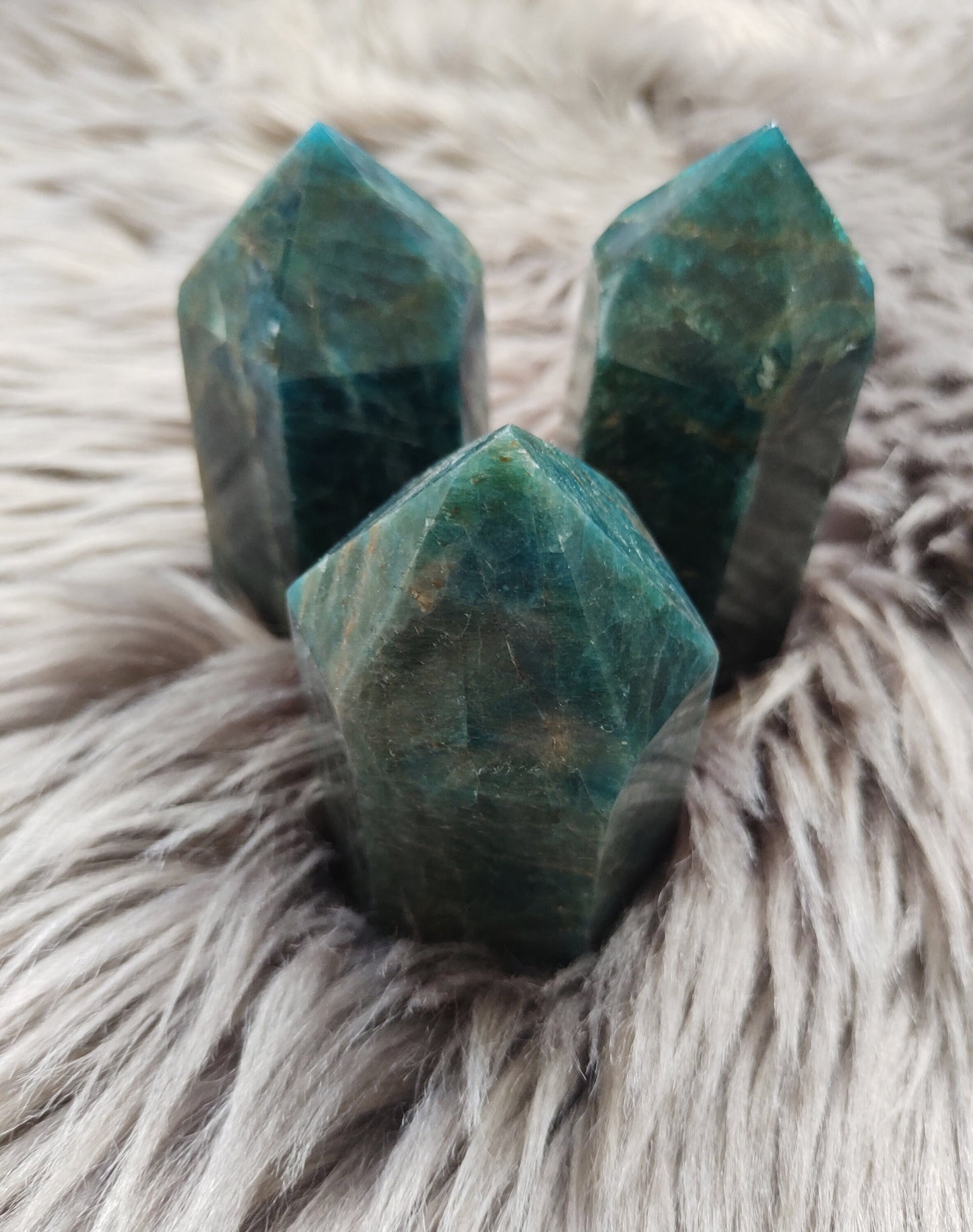 Apatite Bleue - Pointe - Lithothérapie - Pierres Naturelles