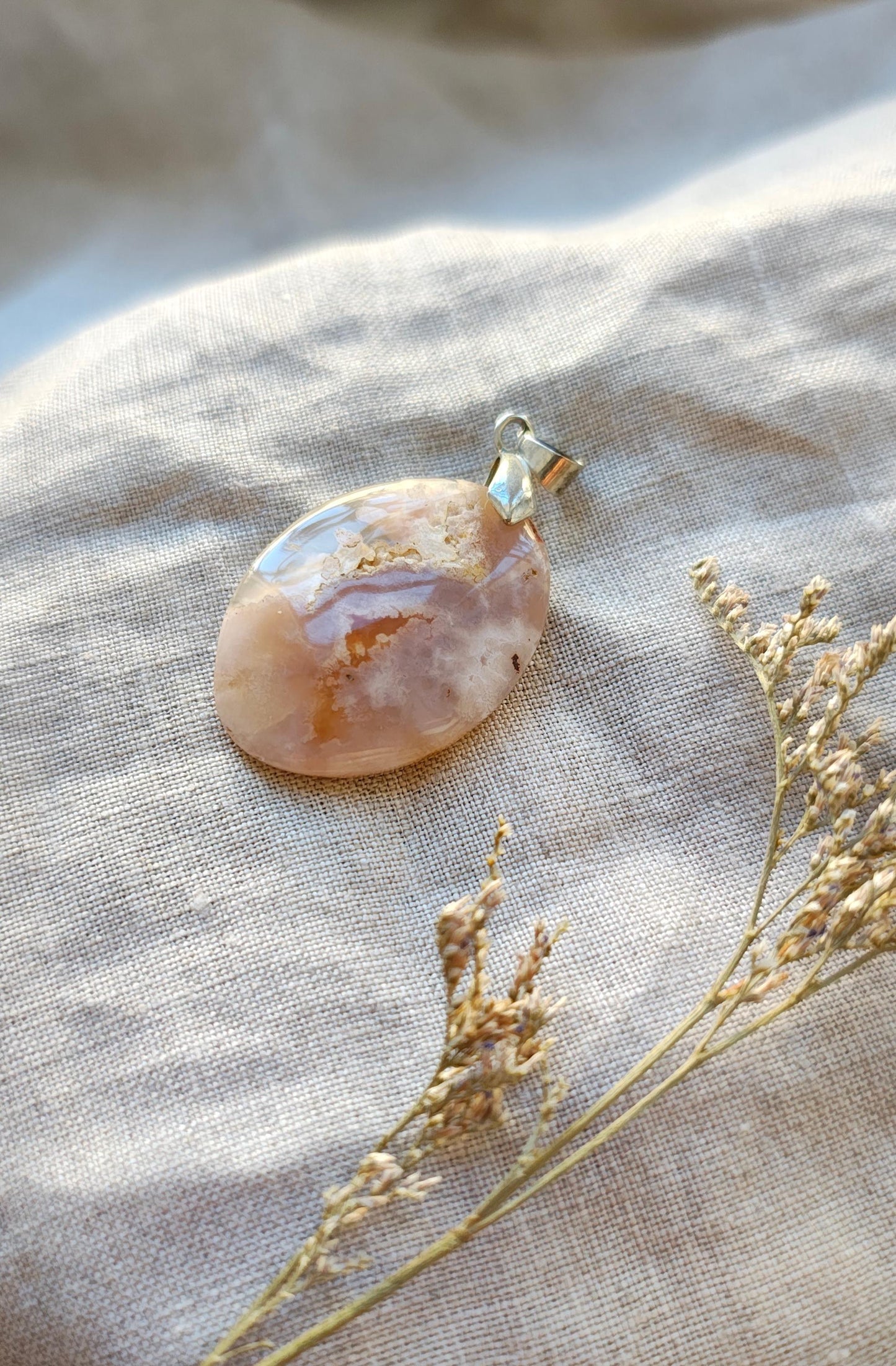 Agate Fleur de Cerisier - Pendentif - Lithothérapie - Pierres Naturelles - Epanouissement - Renaissance - Sérénité - Lâcher-Prise - Modèle C